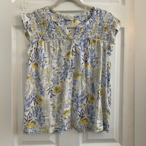 Lucky Brand women’s sleeveless Blue and Yellow Floral top. Size small $10